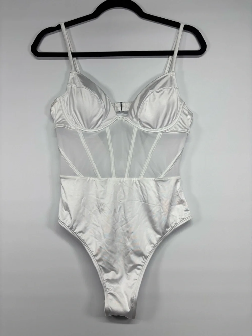 ✨Cupshe Beach Goddess Corset Underwire One-Piece Swimsuit Size M-NWT 🏷️ - Picture 3 of 12